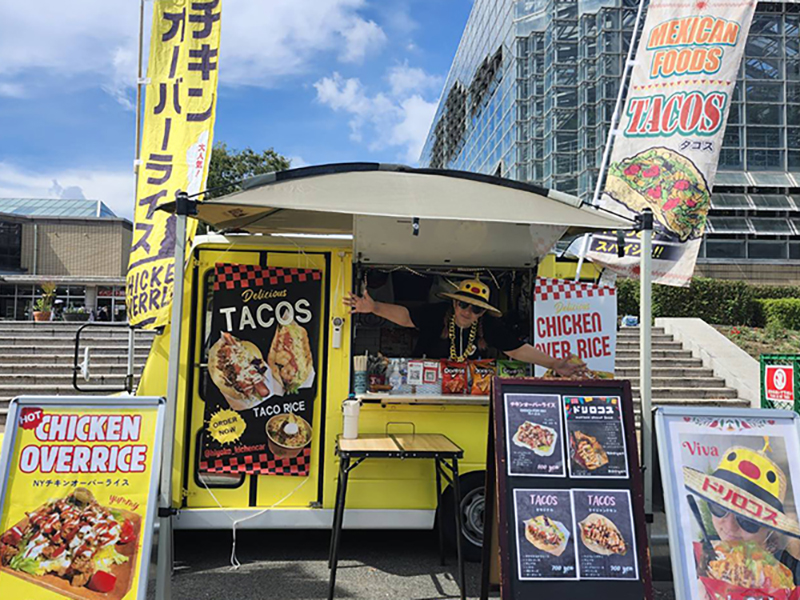 ひよこのキッチンカー